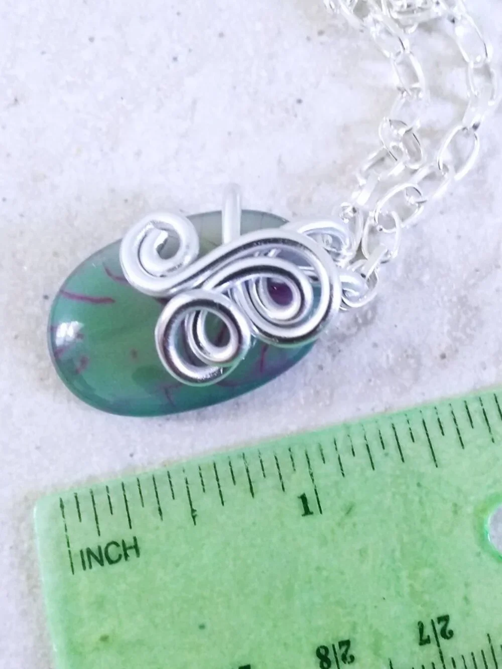 Green Agate Pendant Necklace 22